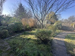 Photo 13- click for photo gallery